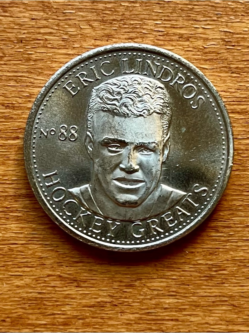 1996-97 Hockey Greats Eric Lindros Coin